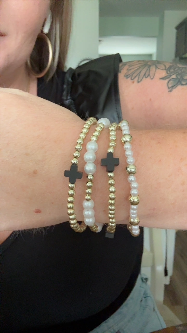 Black enewton dupe bracelet